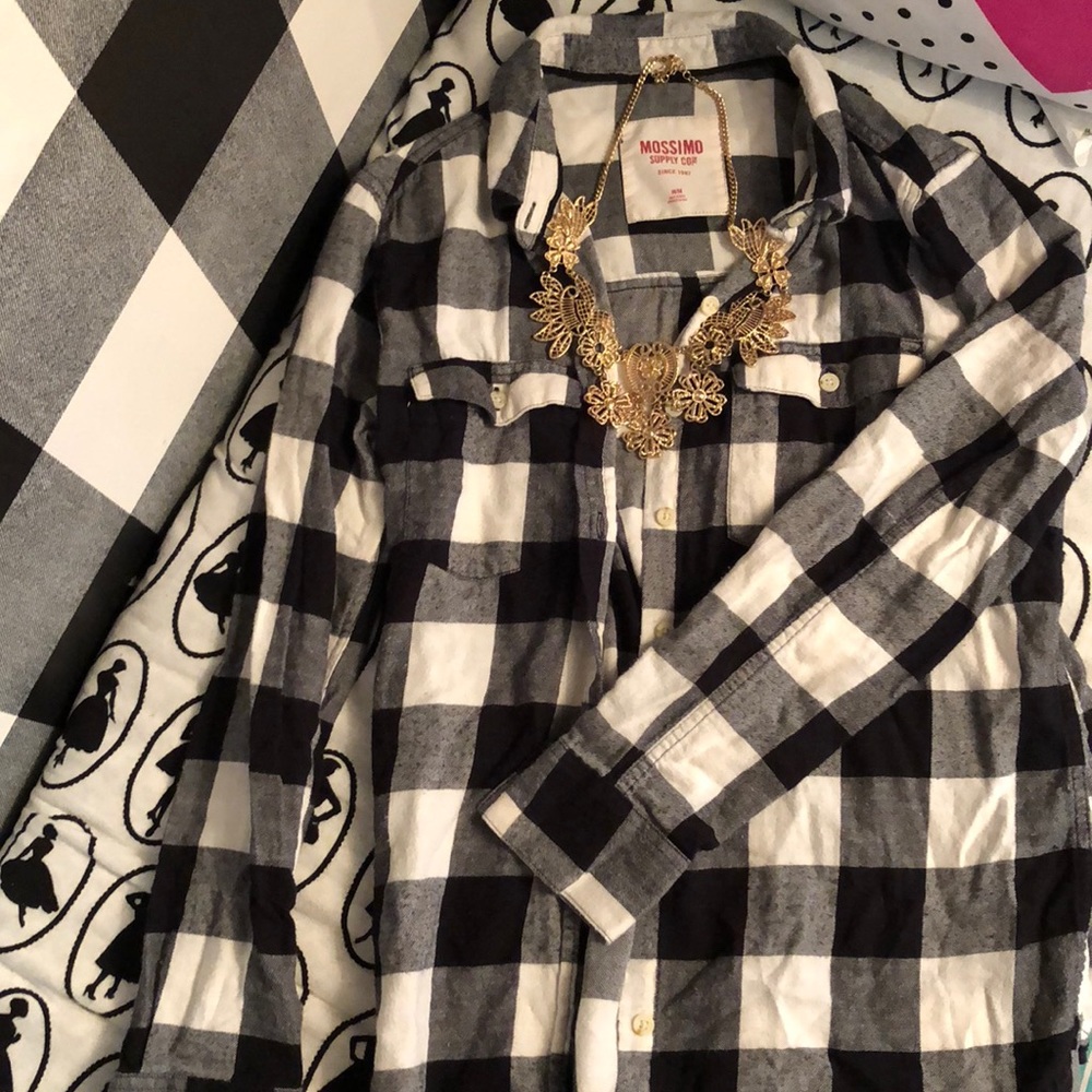 Target Plaid Shirt. M.